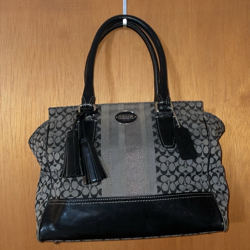 •COACH•GRAY & BLACK LEGACY CANDACE CARRYALL HANDBAG EUC - Picture 6 of 15